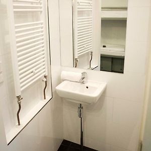 Gemenschappelijk Kamer Alleen voor Vrouwen